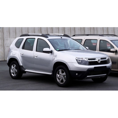 Ochranná nerezová lišta prahu piatych dverí (čierna ) Dacia Duster 2010 - 2017