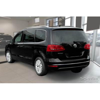 Ochranná nerezová lišta prahu piatych dverí (čierna matná) VW Sharan II 2010 -