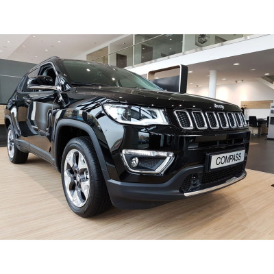 Ochranná nerezová lišta prahu piatych dverí Jeep Compass 2017 -