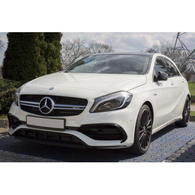 Ochranná nerezová lišta prahu piatych dverí Mercedes A-Class W176 AMG 2015 -