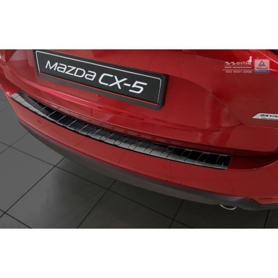 Ochranná nerezová lišta prahu piatych dverí (čierna) Mazda CX-5 II 2017 -