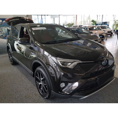 Ochranná nerezová lišta prahu piatych dverí Toyota RAV 4 IV 2015 -