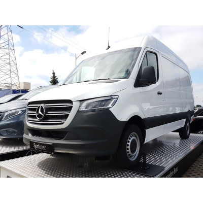 Ochranná nerezová lišta prahu piatych dverí Mercedes Sprinter 2018 -