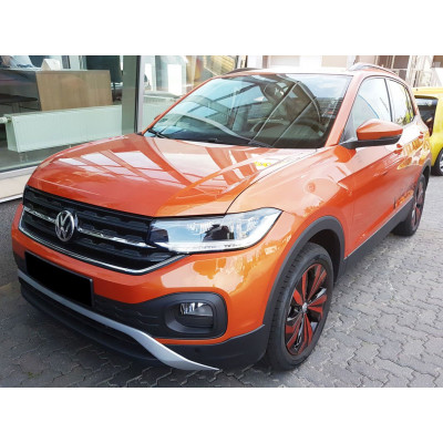 Ochranná nerezová lišta prahu piatych dverí VW T-Cross 2018 -