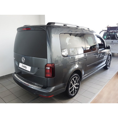 Ochranná nerezová lišta prahu piatych dverí VW Caddy 2003 -