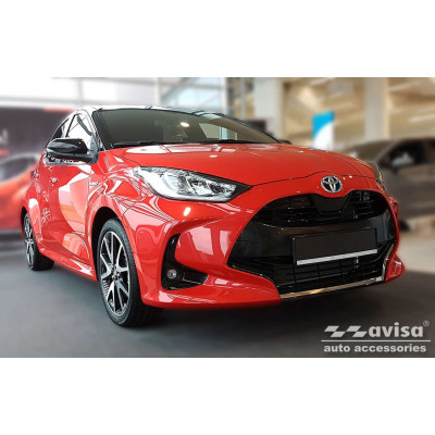 Ochranná nerezová lišta prahu piatych dverí Toyota Yaris IV 2020 -