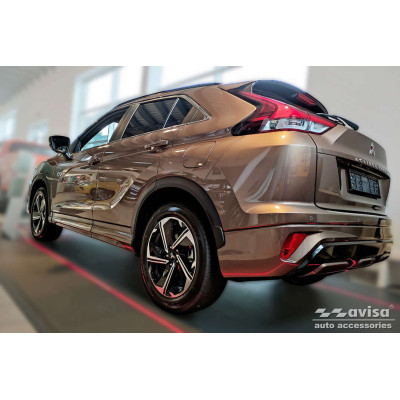 Ochranná nerezová lišta prahu piatych dverí Mitsubishi Eclipse cross PHEV 2021 -