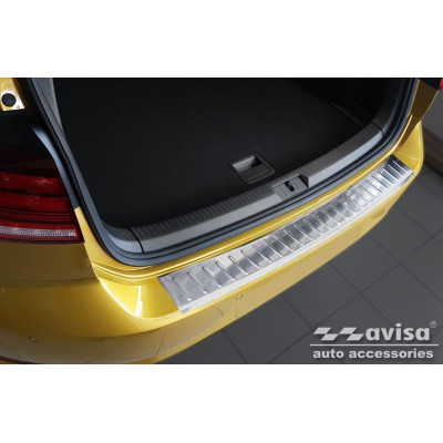 Ochranná nerezová lišta prahu piatych dverí VW Golf VII 2012 -