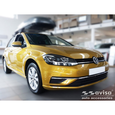 Ochranná nerezová lišta prahu piatych dverí VW Golf VII 2012 -