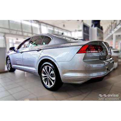 Ochranná nerezová lišta prahu piatych dverí VW Passat B8 Sedan 2014 -